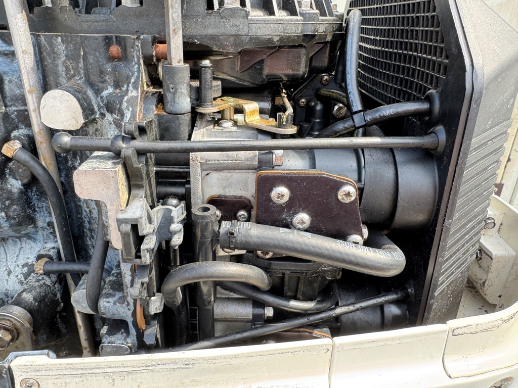 2001 Johnson 115HP 2 Stroke Outboard Engine With 25" Shift - Good Condition