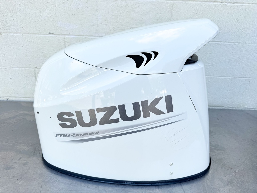 2017 Suzuki 115 HP 4 Stroke Outboard Top Cowling 61400-90890-Y5S OEM
