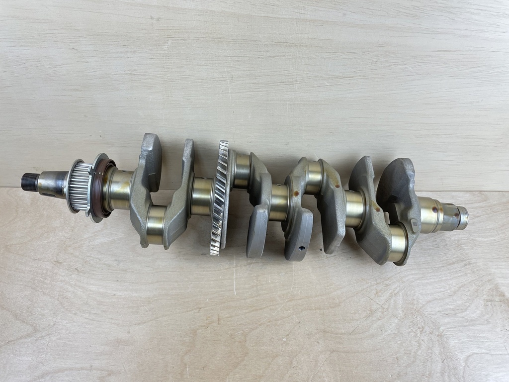 2011 Yamaha 150HP 4 Stroke Outboard Crankshaft Assembly 63P-11410-04-00