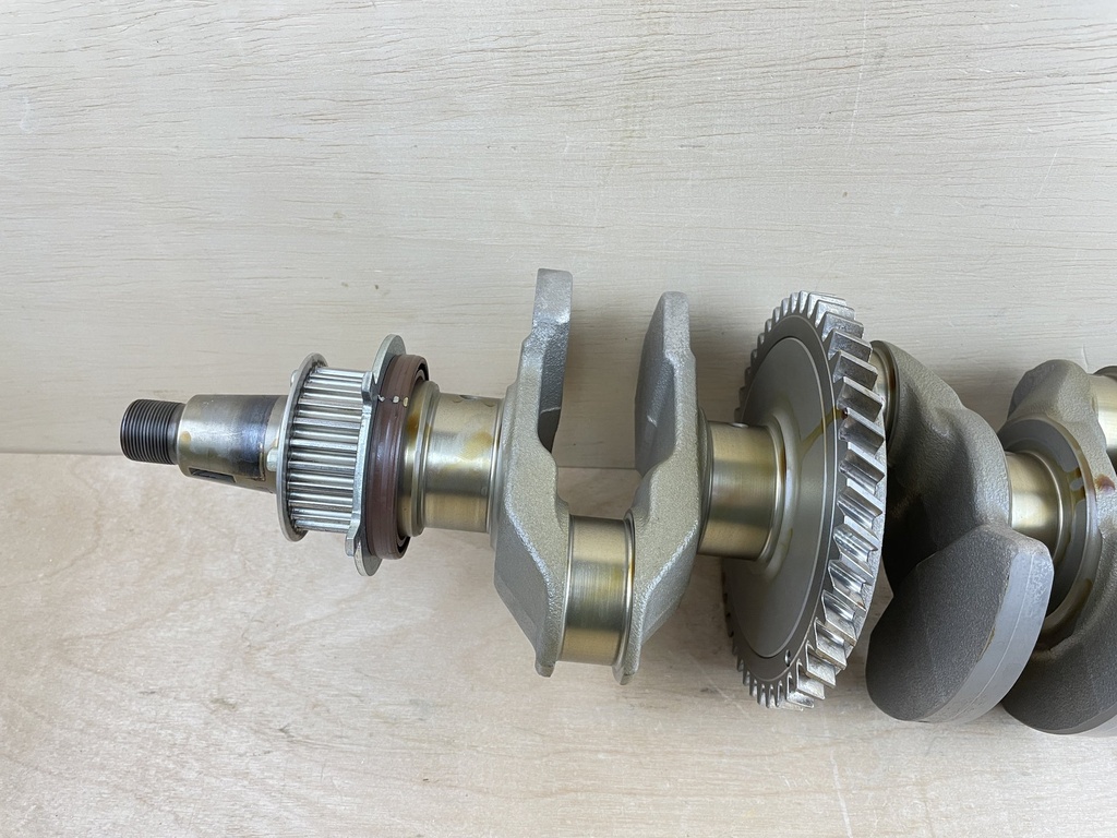 2011 Yamaha 150HP 4 Stroke Outboard Crankshaft Assembly 63P-11410-04-00