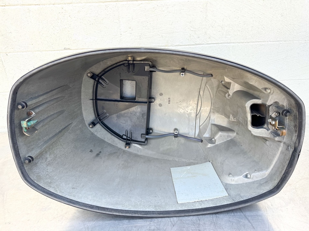 2002-2011 Yamaha F115 115HP 4 Stroke Outboard Engine Top Cowling Cover