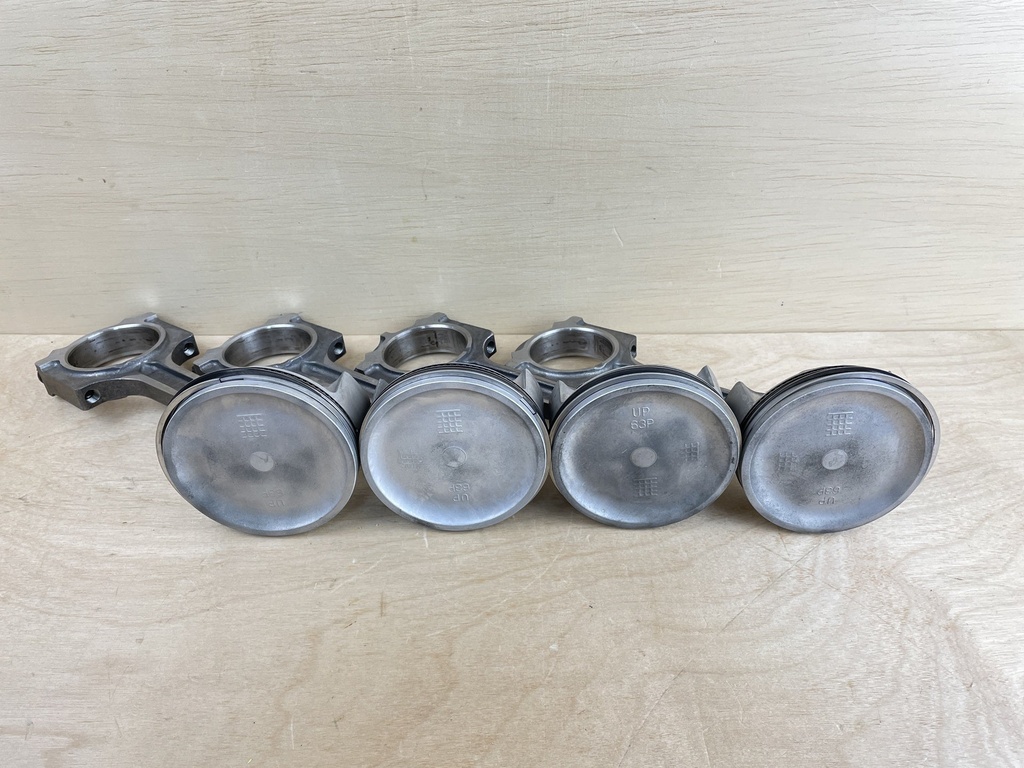 2011 Yamaha 150HP 4 Stroke Piston & Connecting Rod Assembly Set (4) 63P-11631-10-93