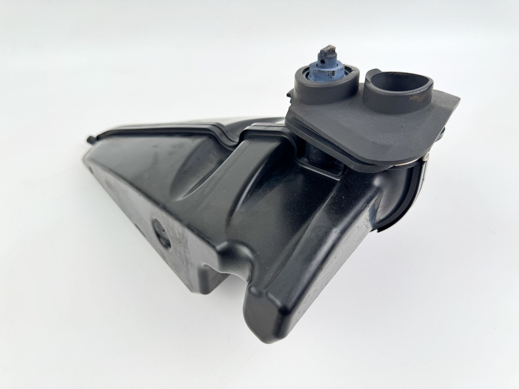 2008 Evinrude 300 HP 2 Stroke Outboard Muffler 5005699 OEM