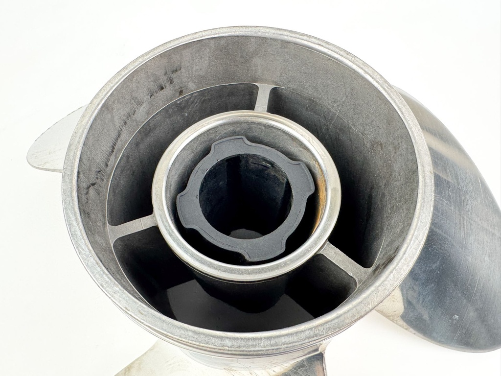 Johnson Evinrude OMC Viper Stainless Steel 3 Blade Prop Propeller 14 1/2" x 21P