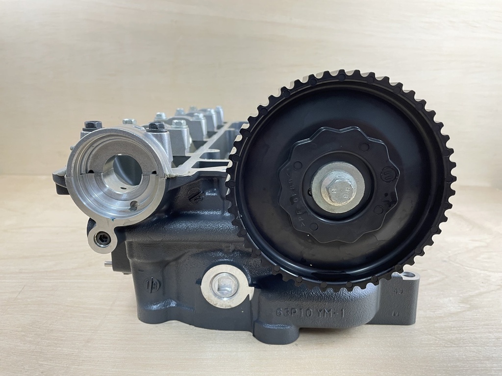 2011 Yamaha 150HP 4 Stroke Outboard Cylinder Head Complete 63P-W009A-06-9S 343 Hours