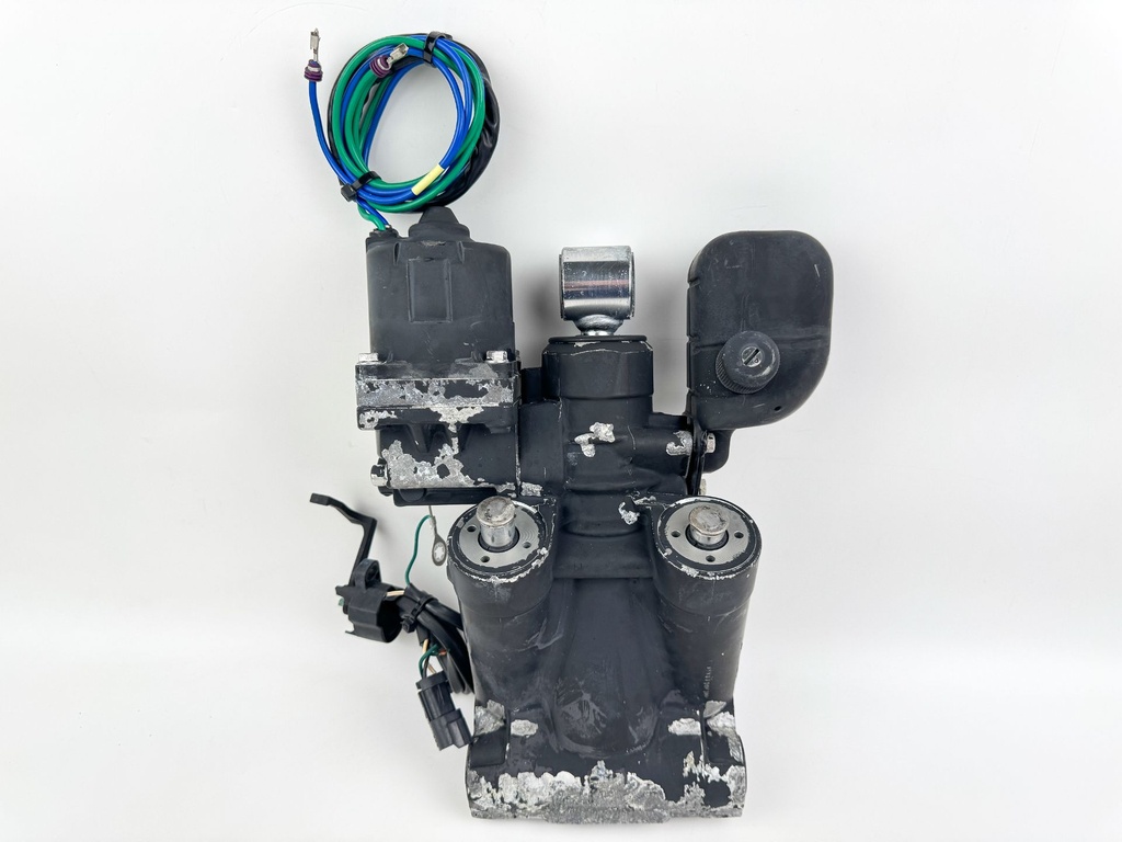 2008 Evinrude 300 HP 2 Stroke Outboard Power Trim Tilt Unit 5007662 OEM