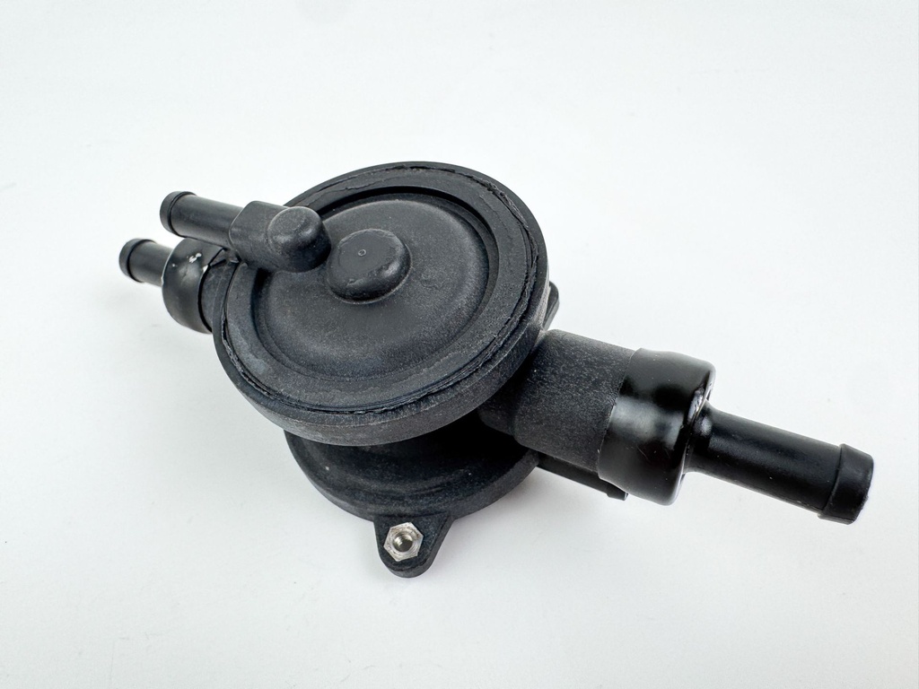 2008 Evinrude 300 HP 2 Stroke Outboard Secondary Lift Pump 5007581 OEM