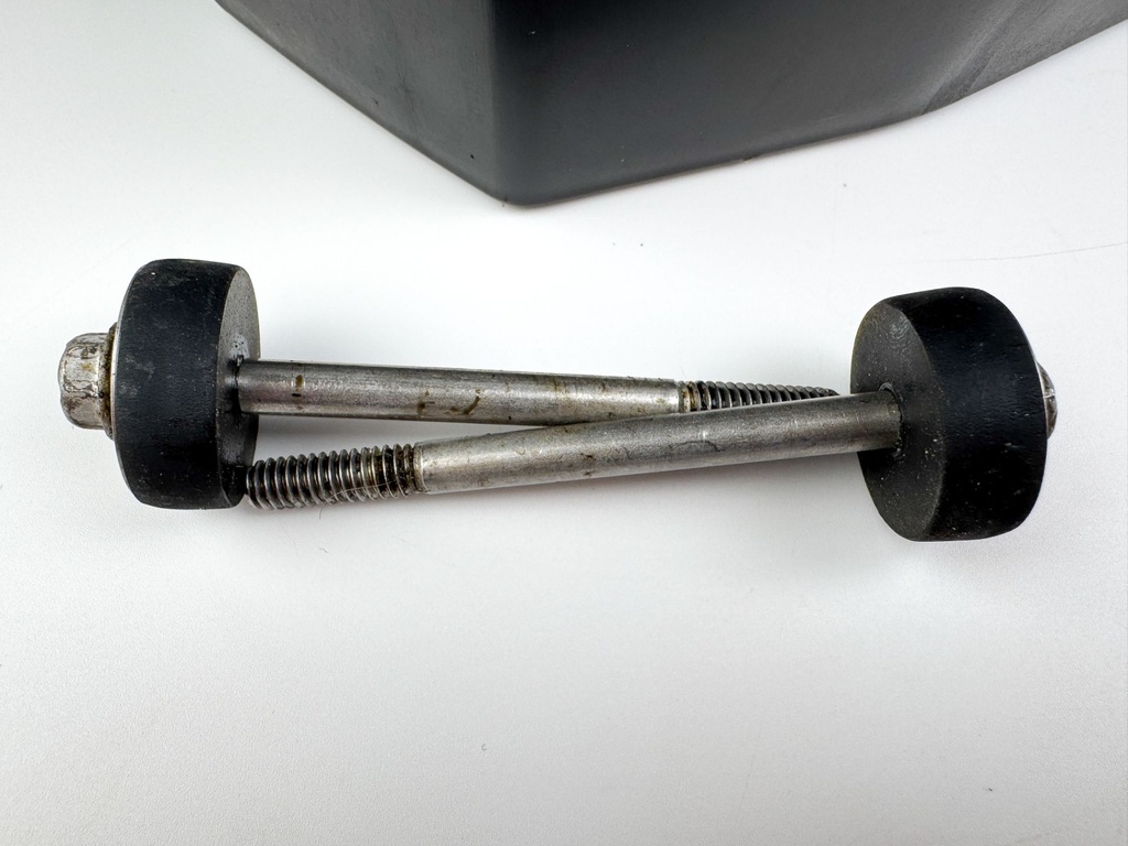 2008 Evinrude 300 HP 2 Stroke Outboard Intake Air Silencer Assembly 5007452 OEM