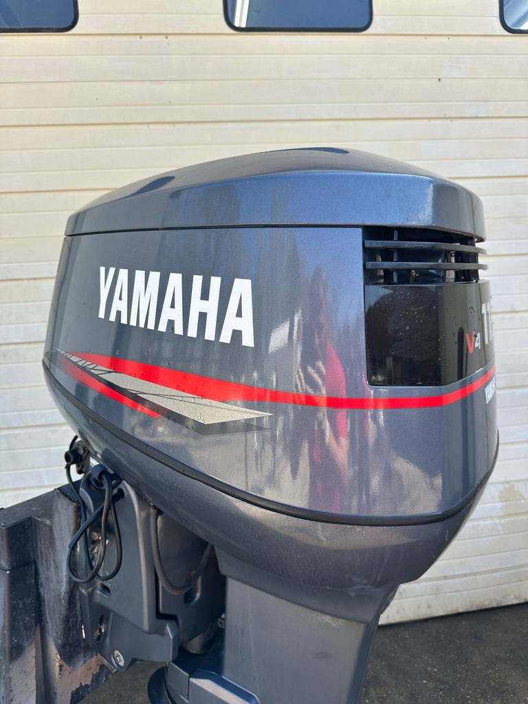 2001 Yamaha 115 HP 2 Stroke Outboard Engine Complete  OEM