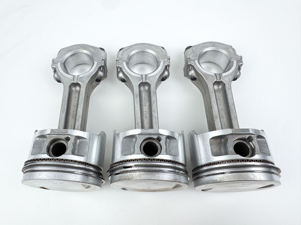 2007 Mercury 25 HP 4 Stroke Outboard Piston & Connecting Rod Set 834961T03 OEM