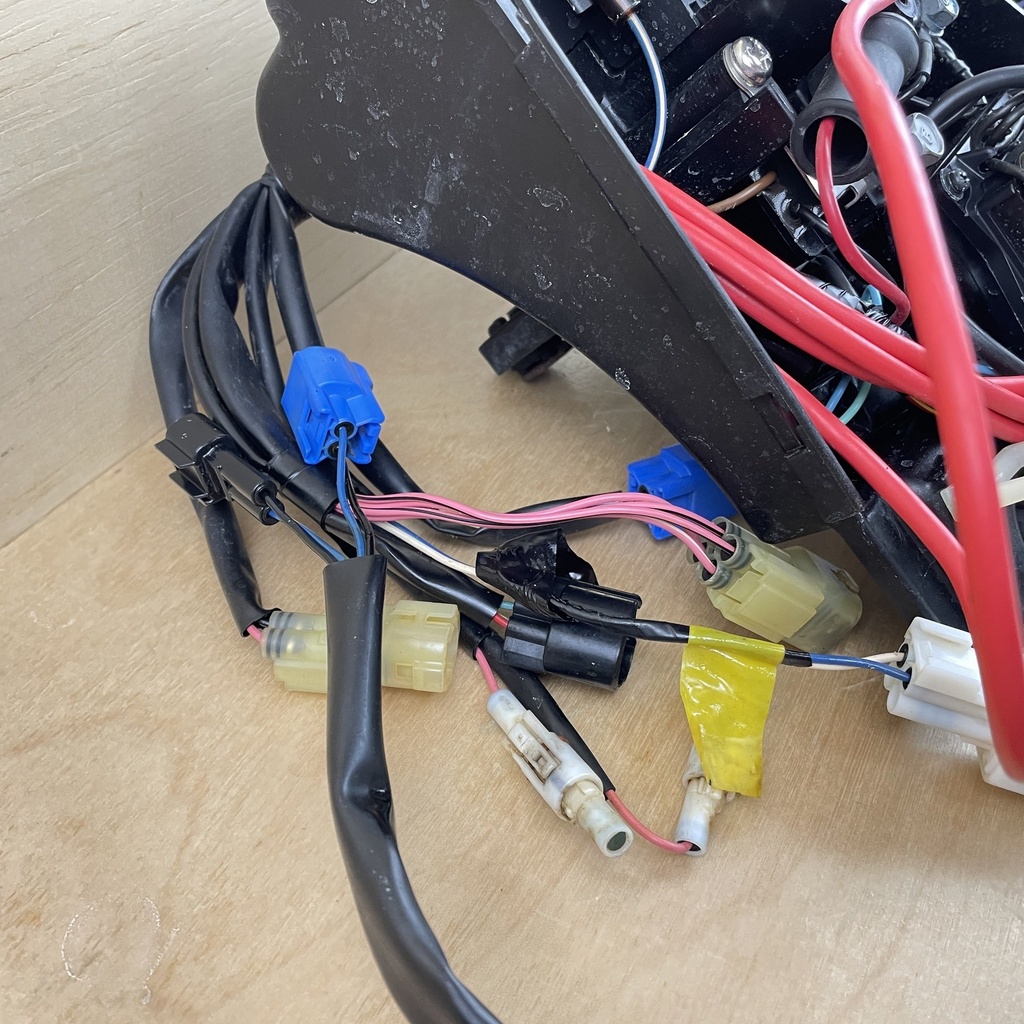 2011 Yamaha 150HP 4 Stroke Outboard Engine Wire Harness Assembly 63P-82590-62-00