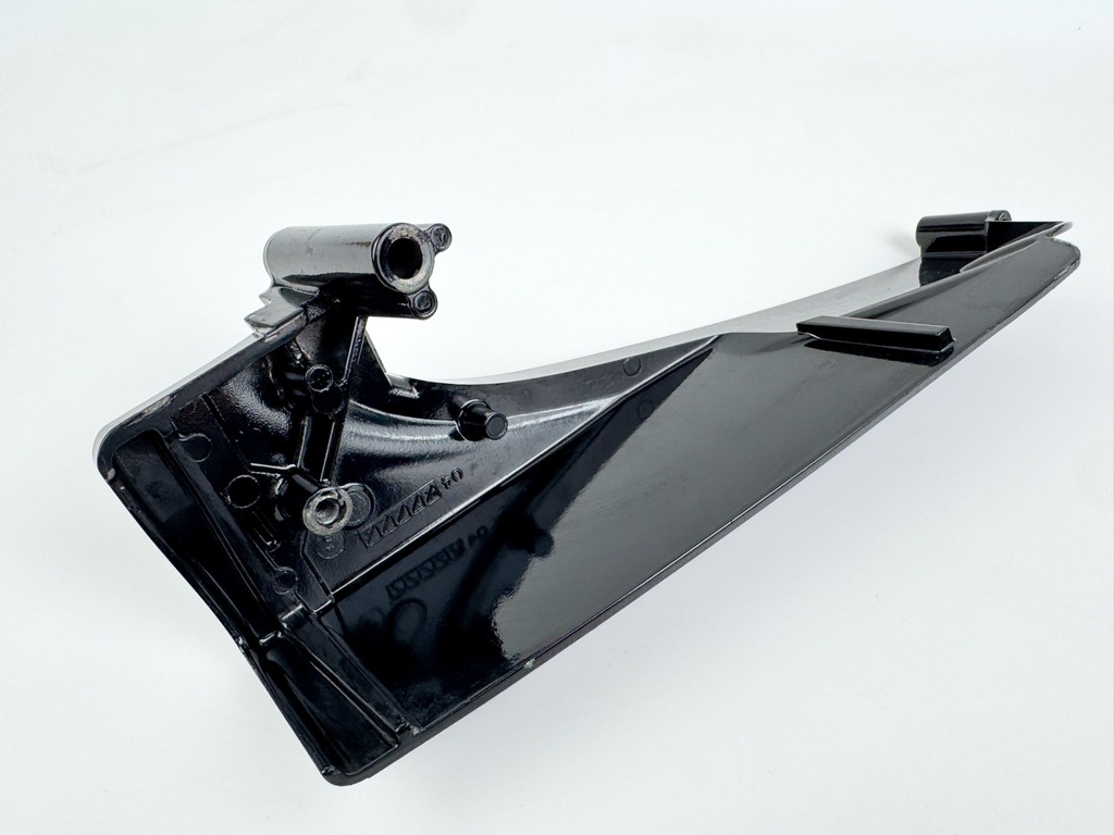 2007 Mercury 25 HP 4 Stroke Outboard Cable Cover Plate 896114 OEM