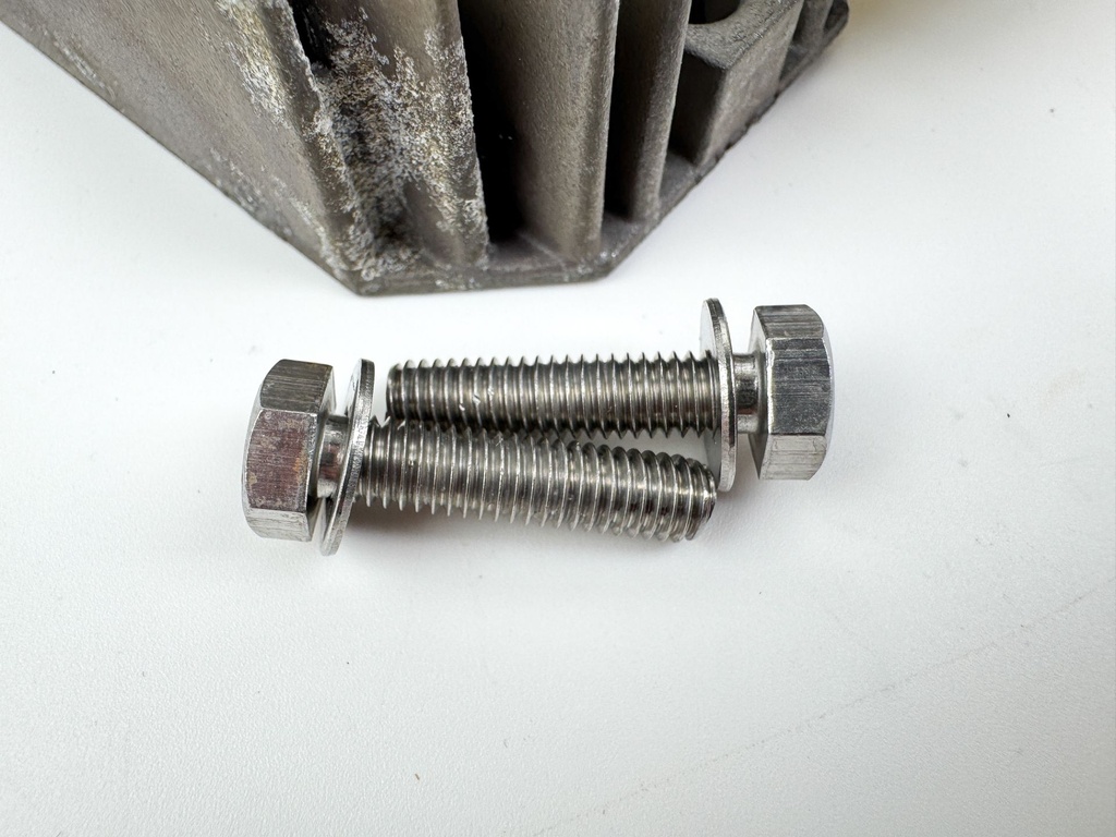 2007 Mercury 25 HP 4 Stroke Outboard Rectifier  898103T14 OEM