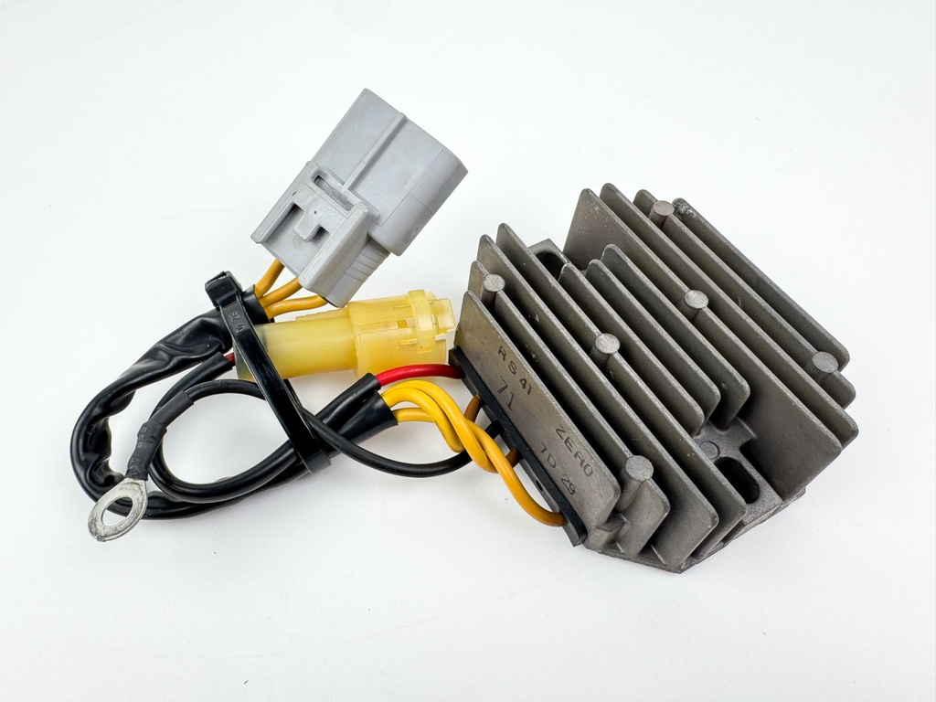 2007 Mercury 25 HP 4 Stroke Outboard Rectifier  898103T14 OEM