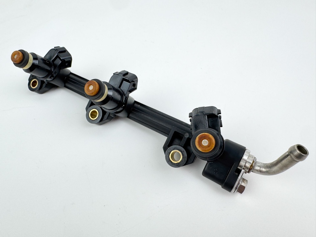 2007 Mercury 25 HP 4 Stroke Outboard Fuel Injector Set W/ Rail 898101T75 OEM