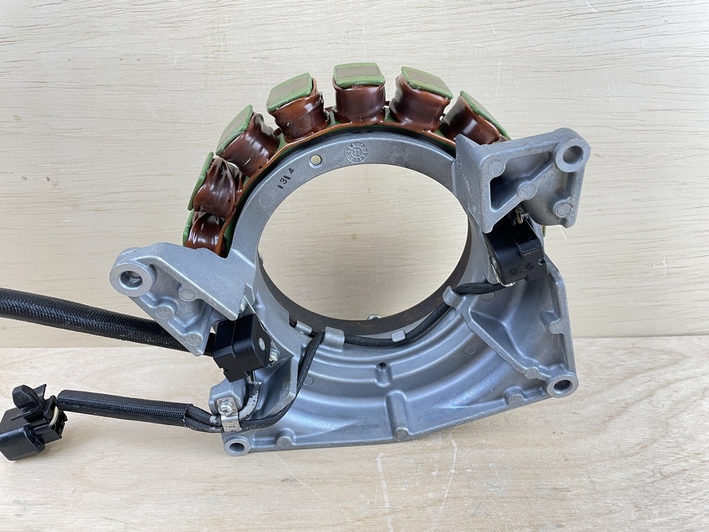 2011 Yamaha 150HP 4 Stroke Stator & Pulser Coil Base Assembly 63P-81460-00-00