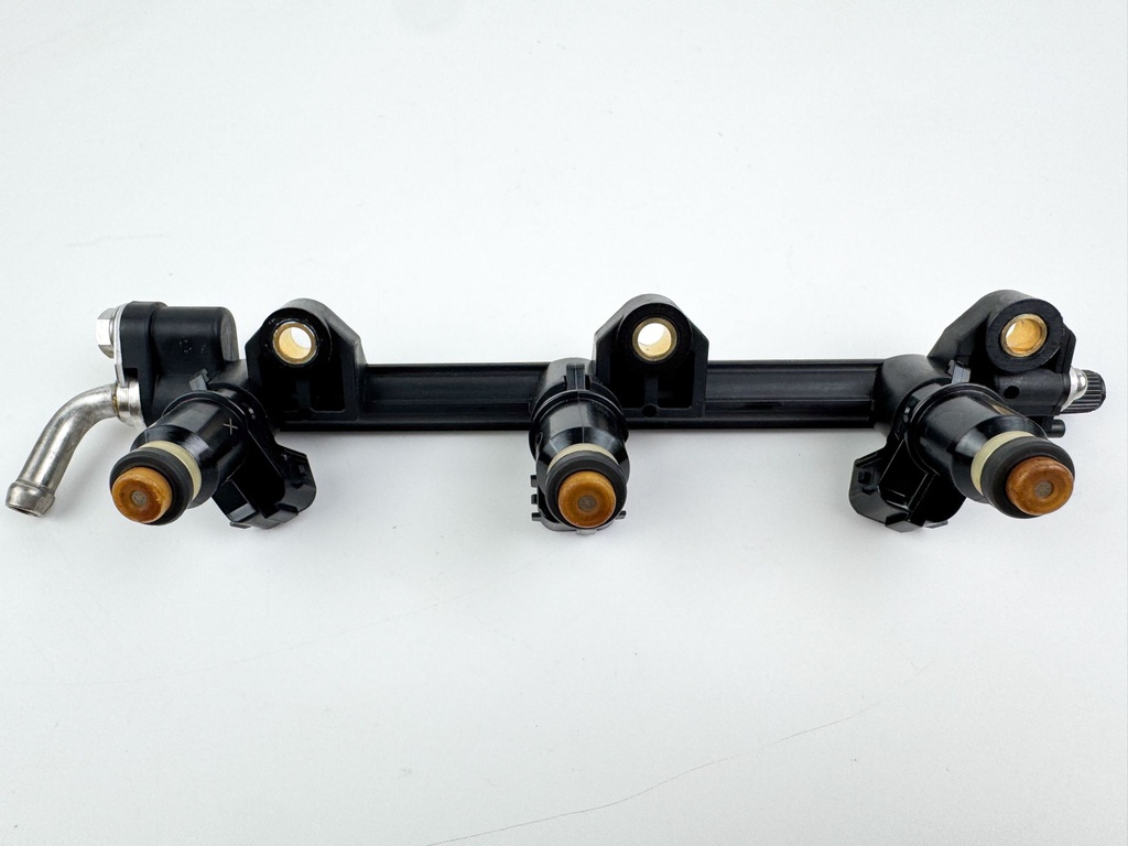 2007 Mercury 25 HP 4 Stroke Outboard Fuel Injector Set W/ Rail 898101T75 OEM