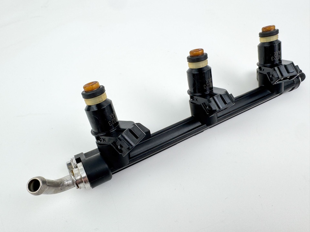 2007 Mercury 25 HP 4 Stroke Outboard Fuel Injector Set W/ Rail 898101T75 OEM