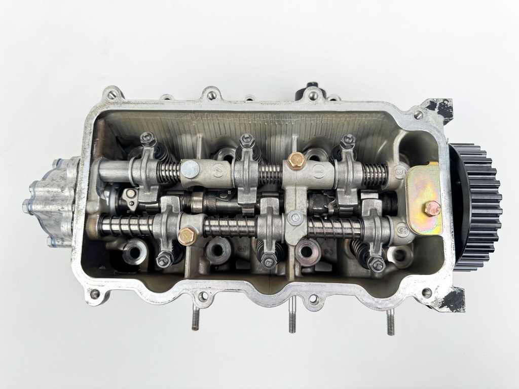 2007 Mercury 25 HP 4 Stroke Outboard Cylinder Head 8M0138727 OEM