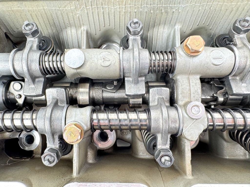 2007 Mercury 25 HP 4 Stroke Outboard Cylinder Head 8M0138727 OEM