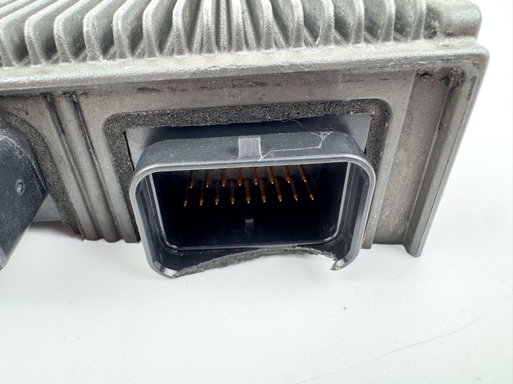 1999-2006 Honda 115 130HP 4 Stroke Outboard Electronic Control Unit ECU 34750-ZW5-043