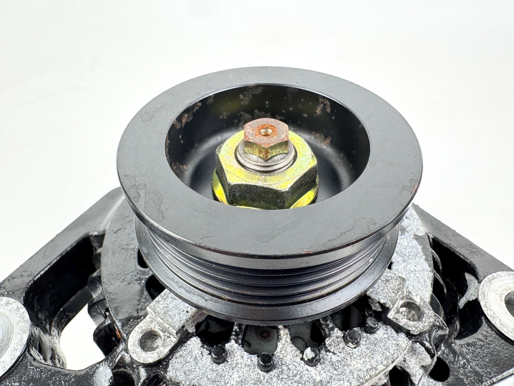 2002 Honda 130 HP 4 Stroke Outboard Alternator 31630-ZW5-003 OEM