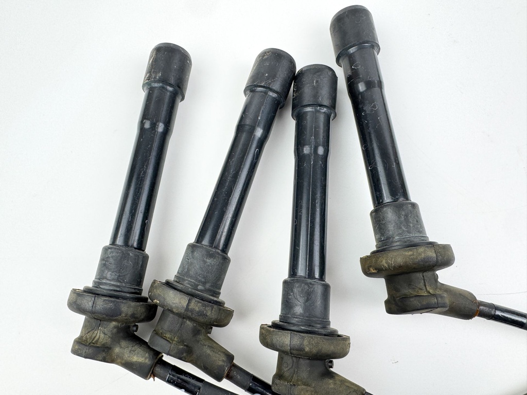 2002 Honda 130 HP 4 Stroke Outboard Ignition Coil Set 30550-ZW5-003 OEM