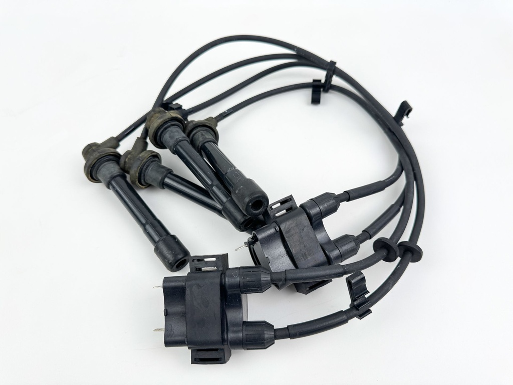 2002 Honda 130 HP 4 Stroke Outboard Ignition Coil Set 30550-ZW5-003 OEM