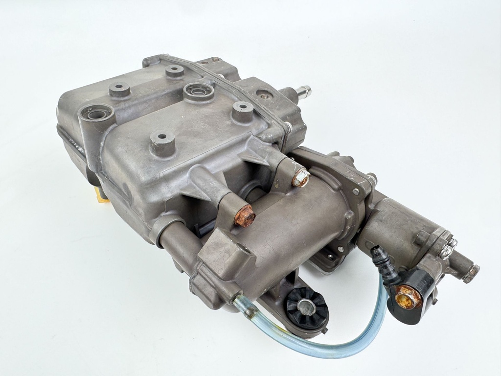 2002 Honda 130 HP 4 Stroke Outboard Vapor Separator Tank VST 06167-ZW5-305 OEM