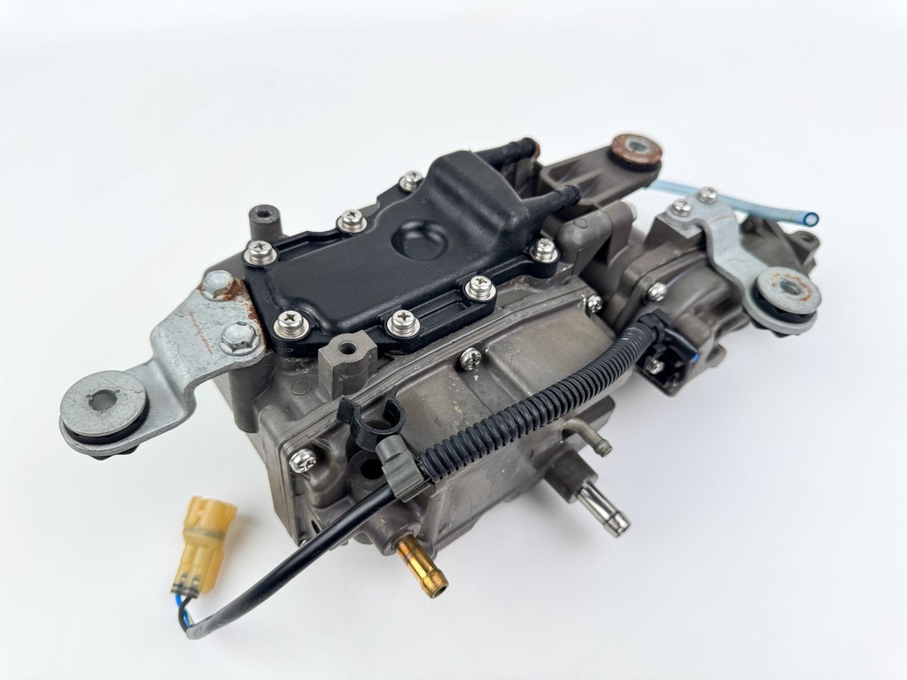 2002 Honda 130 HP 4 Stroke Outboard Vapor Separator Tank VST 06167-ZW5-305 OEM