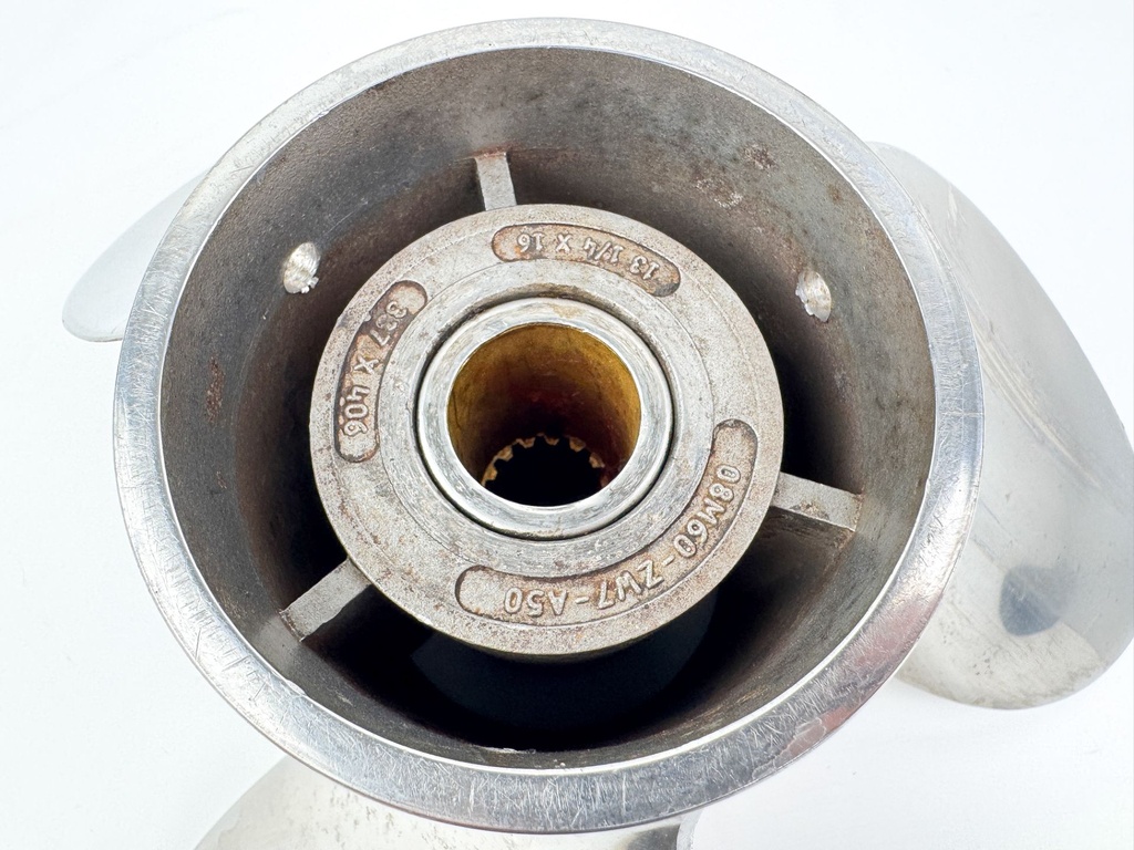 Honda Outboard 3 Blade Stainless Steel Prop Propeller 13 1/4" x 16P RH