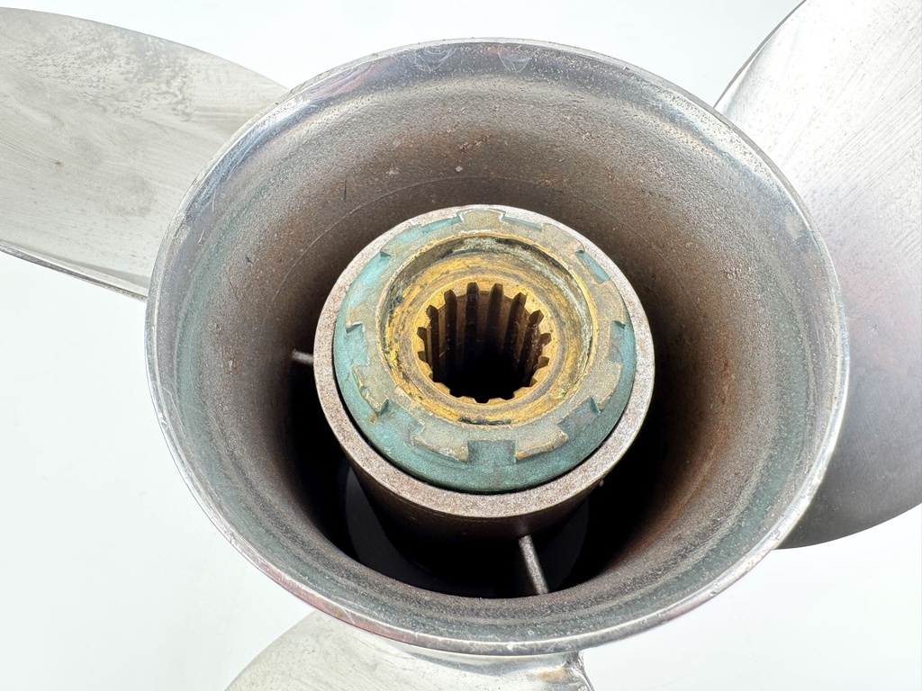 Honda Outboard 3 Blade Stainless Steel Prop Propeller 13 1/4" x 16P RH