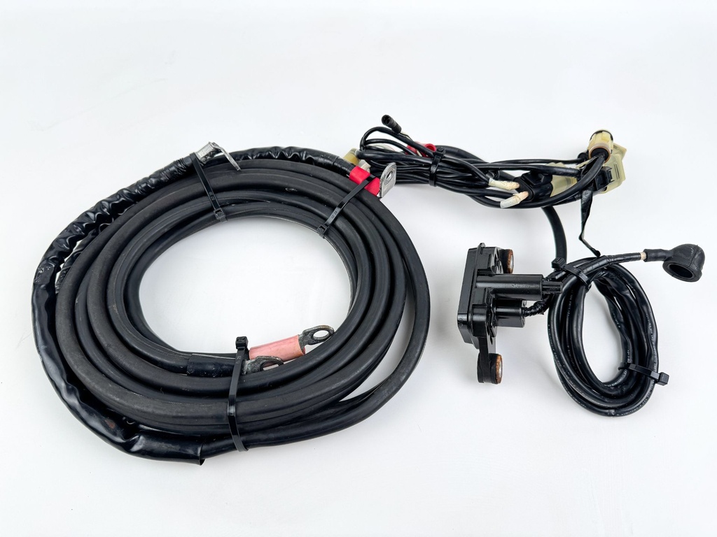 2002 Honda 130 HP 4 Stroke Outboard Battery Cables 32410-ZW5-000 OEM