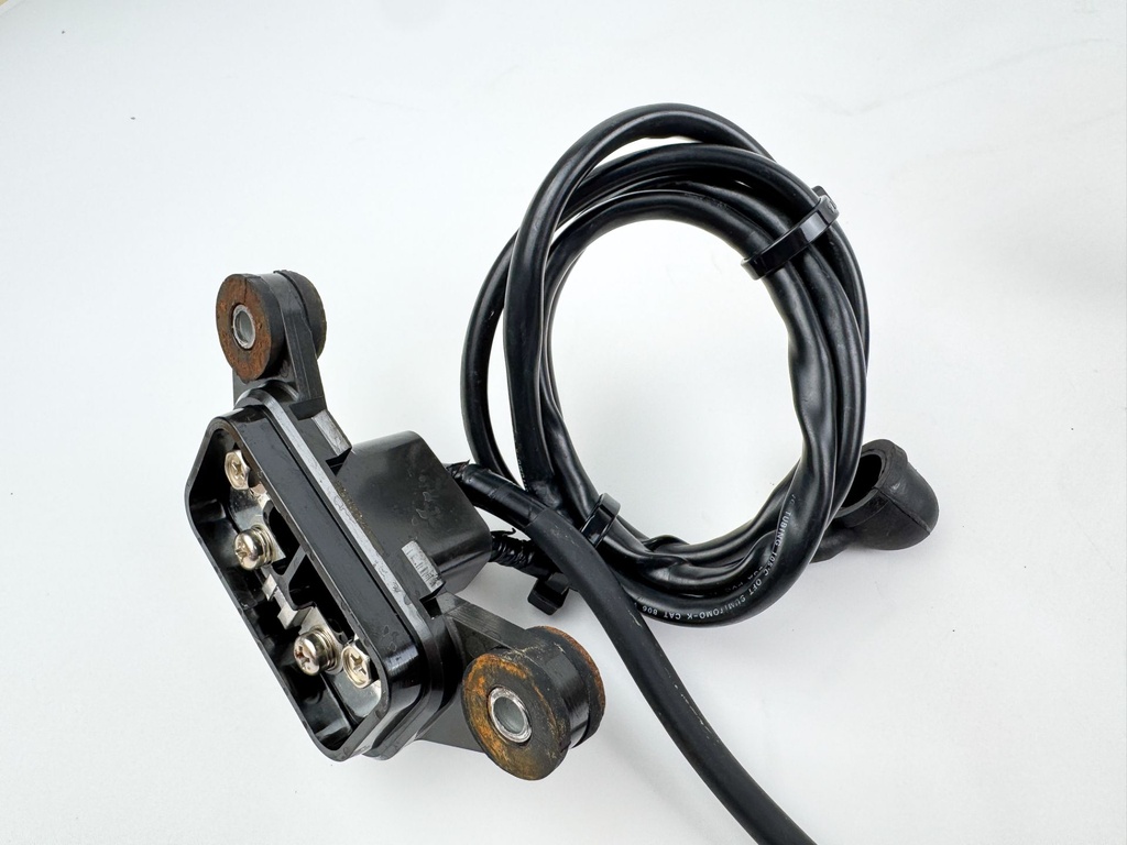 2002 Honda 130 HP 4 Stroke Outboard Battery Cables 32410-ZW5-000 OEM