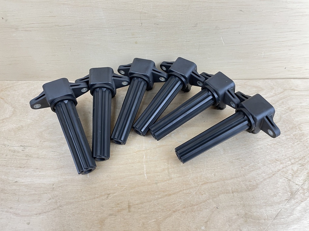 2012 Yamaha 200HP 4 Stroke Outboard Ignition Coil Assembly 6P2-82310-03-00