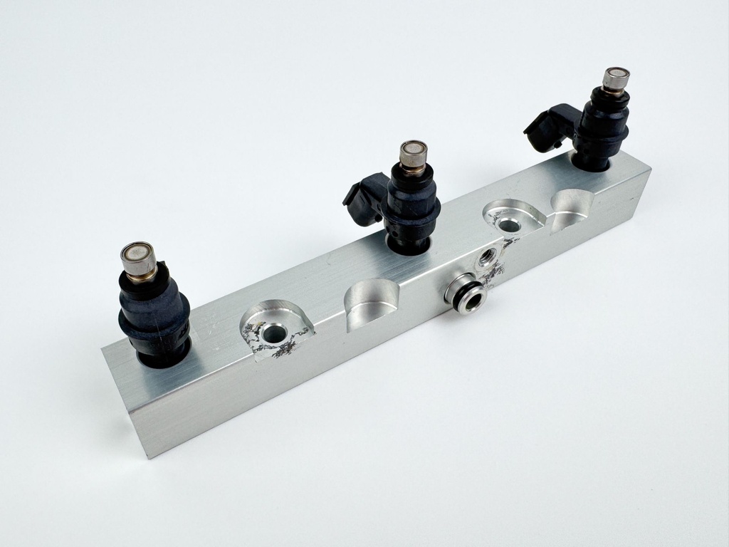 2010 Honda 60 HP 4 Stroke Outboard Fuel Injector Set W/ Rail 16450-ZZ3-003 OEM