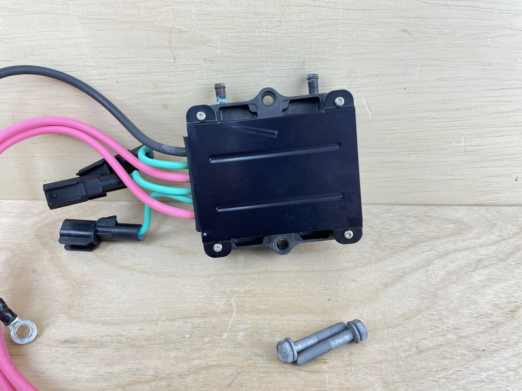 2012 Yamaha 200HP 4 Stroke Outboard Rectifier Regulator Assembly 6P2-81960-03-00