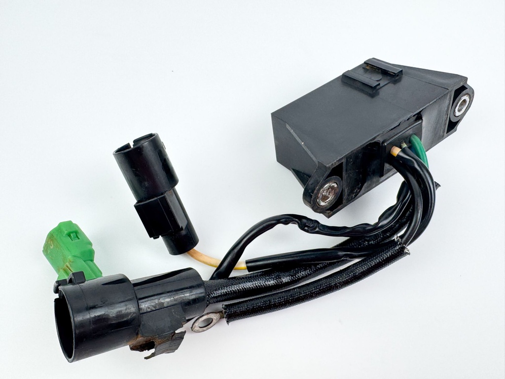 2010 Honda 60 HP 4 Stroke Outboard Trim Tilt Relay 38550-ZZ3-003 OEM