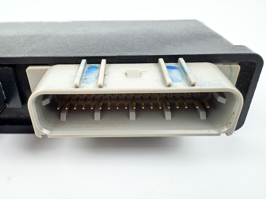 2010 Honda 60 HP 4 Stroke Outboard Engine Control Unit ECU 34750-ZZ3-043 OEM