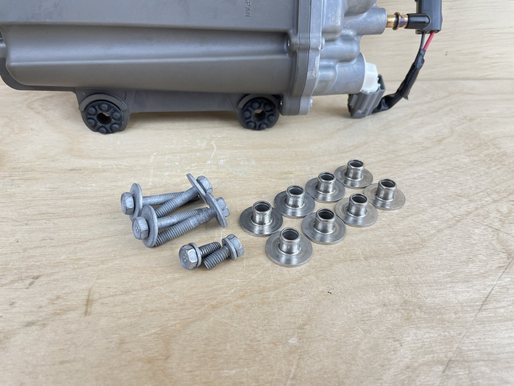 2012 Yamaha 200HP 3.3L 4 Stroke Float Chamber Assembly VST 99999-04456-00