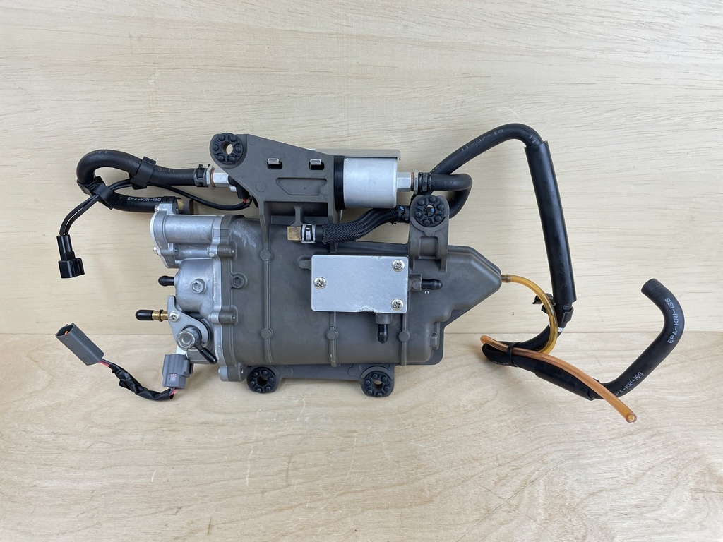 2012 Yamaha 200HP 3.3L 4 Stroke Float Chamber Assembly VST 99999-04456-00