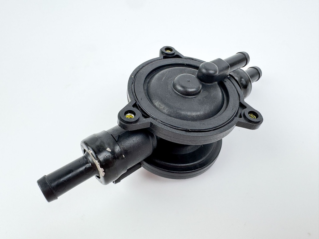 2015 Evinrude 225 HP 2 Stroke Outboard Fuel Lift Pump 5007312 OEM