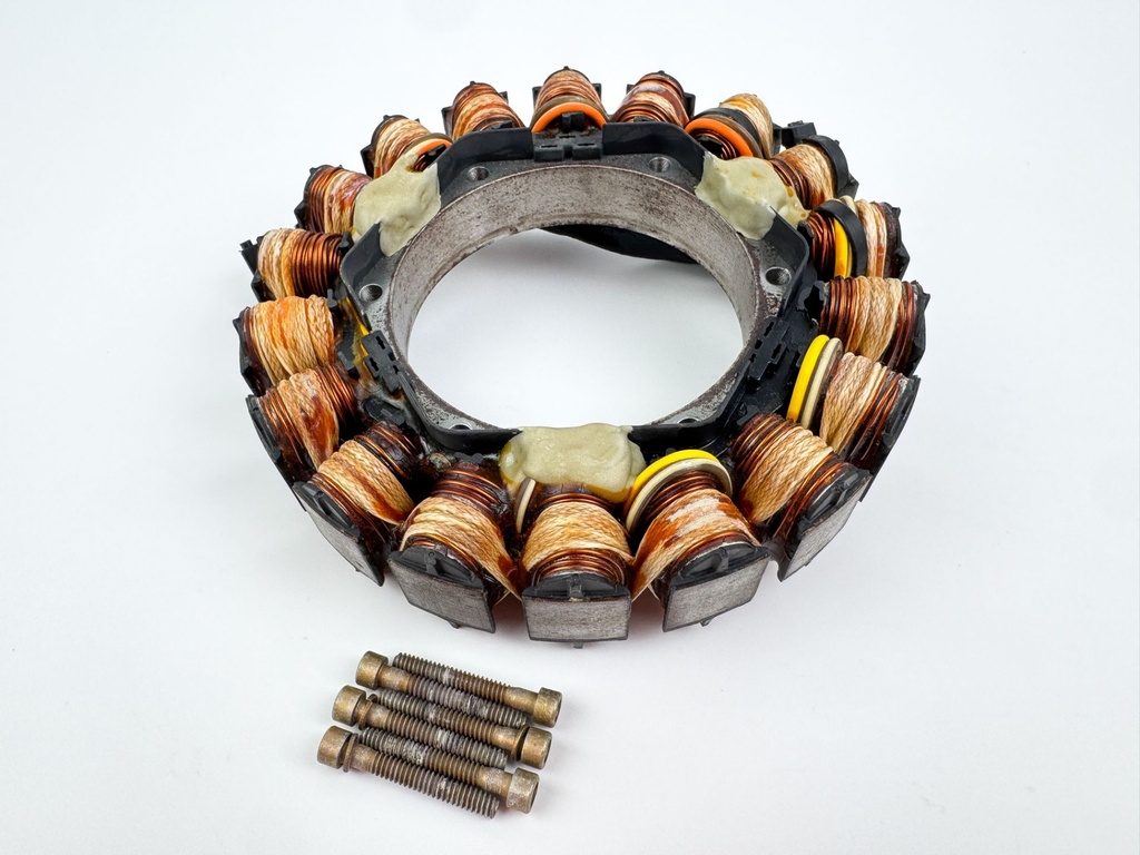 2015 Evinrude 225 HP 2 Stroke Outboard Stator Assembly 0586948 OEM