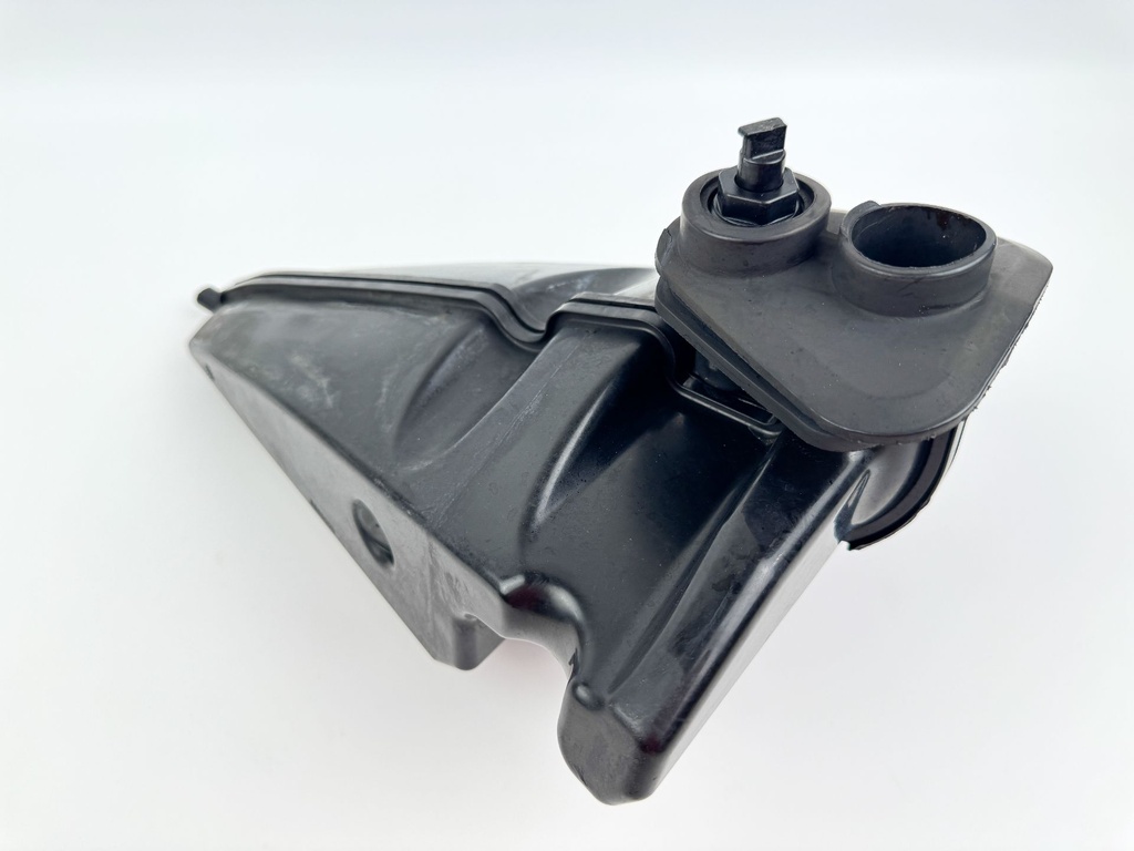 2015 Evinrude 225 HP 2 Stroke Outboard Muffler 5005699 OEM