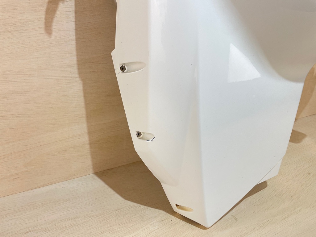 2008 Evinrude Etec 115HP Starboard Right Side Lower Cover Pan Cowling White