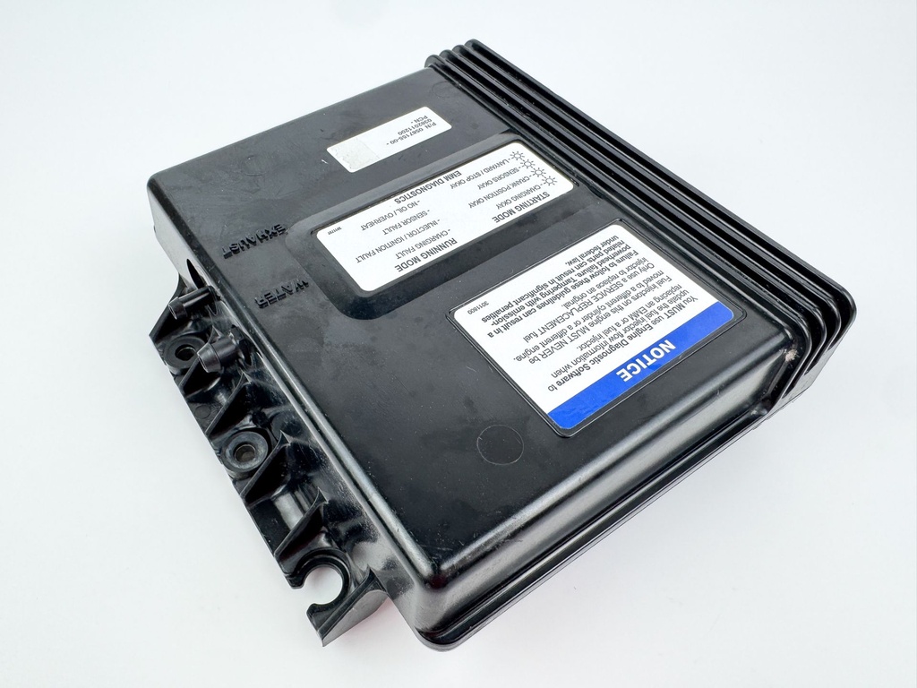 2015 Evinrude 225 HP 2 Stroke Outboard Engine Control Unit ECU EMM 0587155