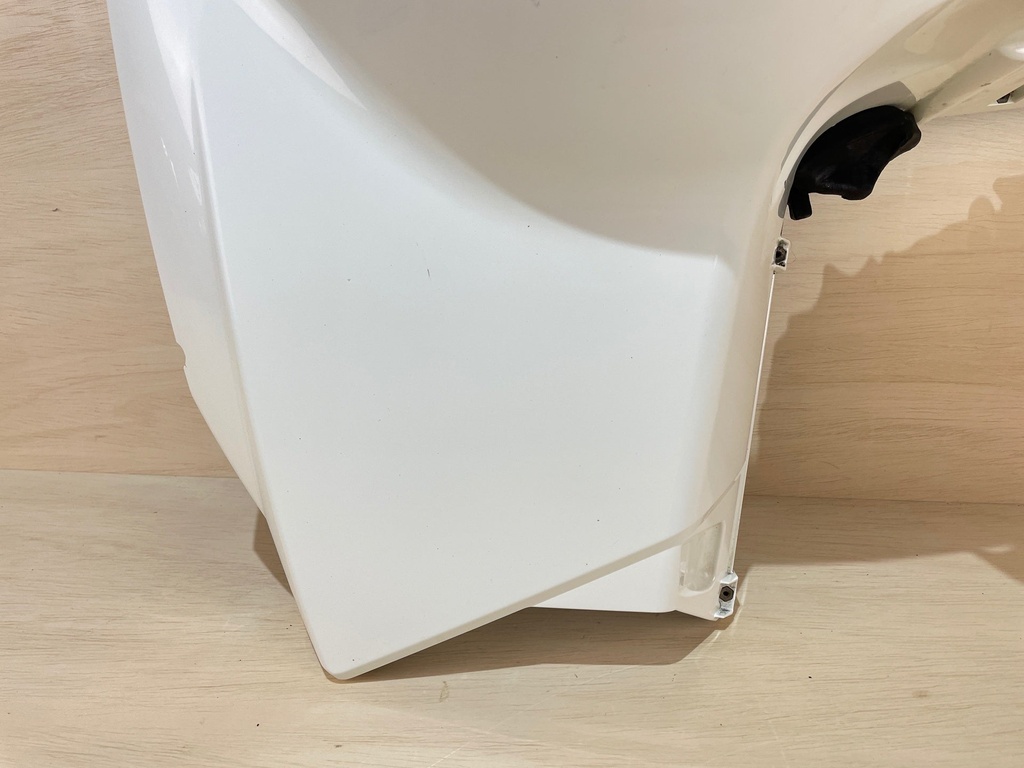 2008 Evinrude Etec 115HP Starboard Right Side Lower Cover Pan Cowling White