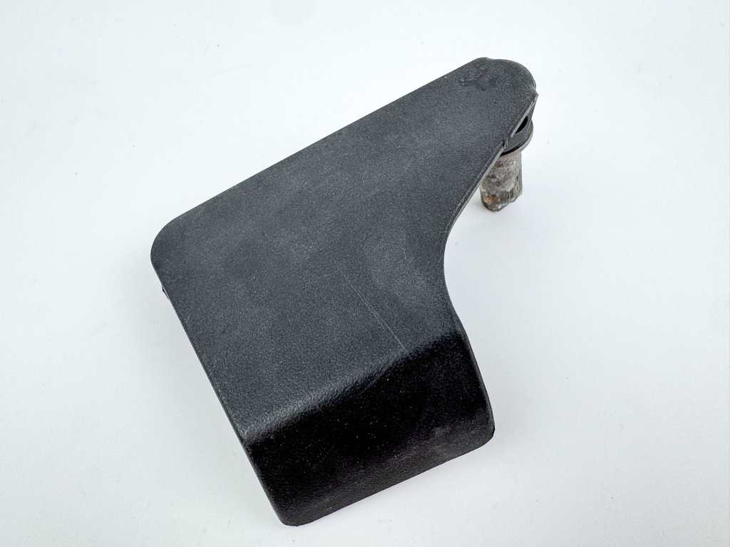 2015 Evinrude 225 HP 2 Stroke Outboard Port Latch Handle 5005707 OEM