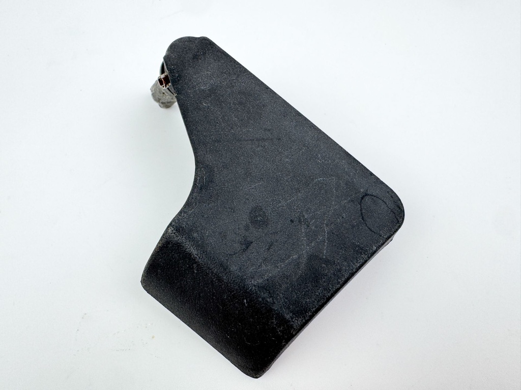 2015 Evinrude 225 HP 2 Stroke Outboard Starboard Latch Handle 5005708 OEM