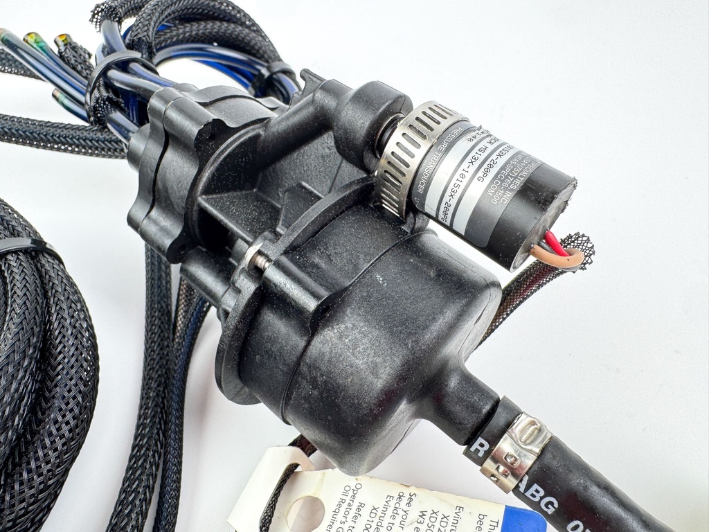 2015 Evinrude 225 HP 2 Stroke Outboard Oil Pump 5007849 OEM